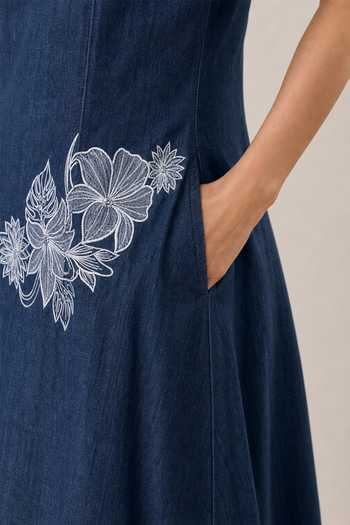 Buy_Origani_Blue Denim Square Neck Dora Embroidered Dress 