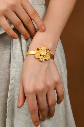 Totapari 7 Chakra Resonance Cuff Bracelet 