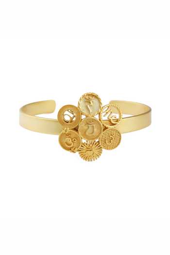 Buy Totapari Gold Plated 7 Chakra Resonance Cuff Bracelet Buy_Totapari_Gold Plated 7 Chakra Resonance Cuff Bracelet