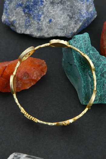 Totapari Gold Plated 7 Chakra Resonance Sound Coins Bangle - Single Pc Online at Aza Fashions Totapari_Gold Plated 7 Chakra Resonance Sound Coins Bangle - Single Pc _Online_at_Aza_Fashions