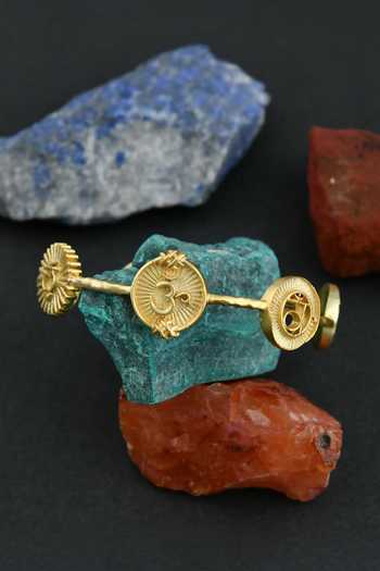 Totapari Gold Plated 7 Chakra Resonance Sound Coins Bangle - Single Pc at Aza Fashions Totapari_Gold Plated 7 Chakra Resonance Sound Coins Bangle - Single Pc _at_Aza_Fashions