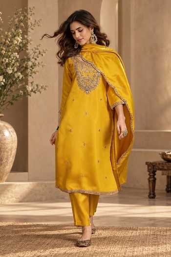 Jhambthreads Silk Thread Embroidered Kurta Set