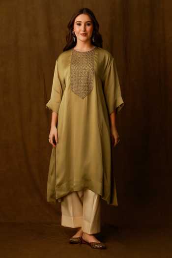 Afriya Green Organza, Satin, Chanderi Silk Placement Embroidered Kaftan And Pant Set Online at Aza Fashions Afriya_Green Organza, Satin, Chanderi Silk Placement Embroidered Kaftan And Pant Set _Online_at_Aza_Fashions