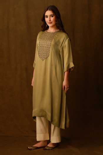Shop Afriya Green Organza, Satin, Chanderi Silk Placement Embroidered Kaftan And Pant Set Online at Aza Fashions Shop_Afriya_Green Organza, Satin, Chanderi Silk Placement Embroidered Kaftan And Pant Set _Online_at_Aza_Fashions