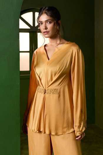 Omana By Ranjana Bothra_Gold Silk , V-neck Ivy Top And Trouser Set _at_Aza_Fashions