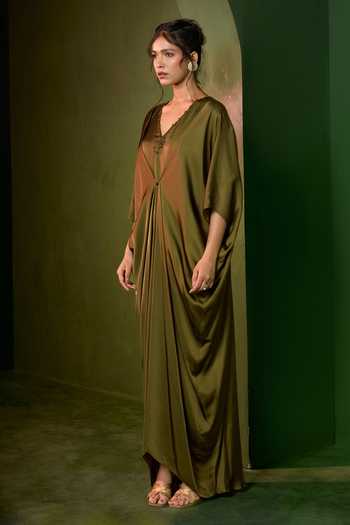 Omana By Ranjana Bothra_Green Silk Satin V-neck Celeste Stud Kaftan _Online_at_Aza_Fashions