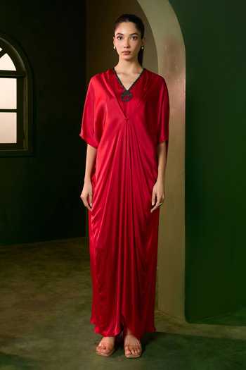Omana By Ranjana Bothra_Red Silk Satin V-neck Celeste Stud Kaftan _Online_at_Aza_Fashions