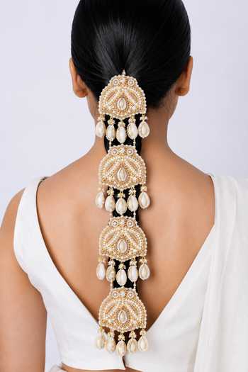 Vaidaan Alba Shell Braids 
