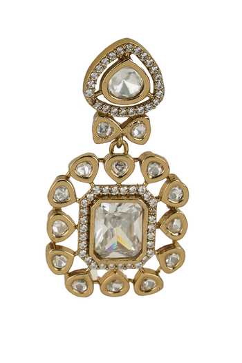 Shop Nazaakat By Samara Singh Gold Plated Pendant Drop Embellished Necklace Set Shop_Nazaakat By Samara Singh_Gold Plated Pendant Drop Embellished Necklace Set