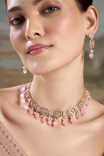 Buy Nazaakat By Samara Singh Gold Plated Stone Drop Choker Necklace With Earrings Buy_Nazaakat By Samara Singh_Gold Plated Stone Drop Choker Necklace With Earrings