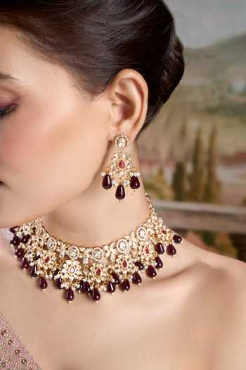Nazaakat By Samara Singh Gold Plated Embellished Pendant Necklace Set Online at Aza Fashions Nazaakat By Samara Singh_Gold Plated Embellished Pendant Necklace Set _Online_at_Aza_Fashions