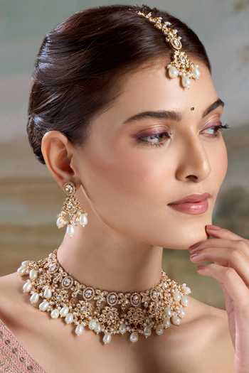 Shop Nazaakat By Samara Singh Gold Plated Stone Embellished Necklace Set Shop_Nazaakat By Samara Singh_Gold Plated Stone Embellished Necklace Set