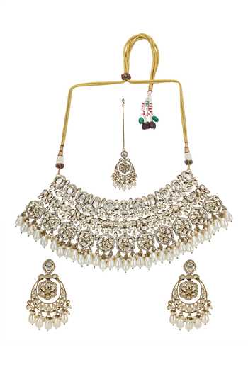 Nazaakat By Samara Singh Heavy Embellished Necklace Set