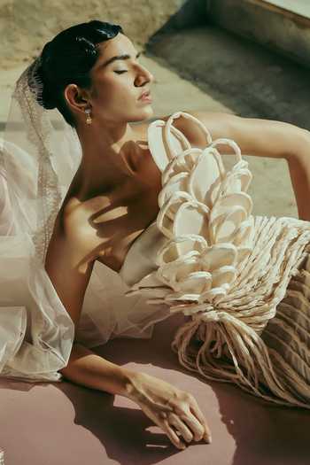Buy_Supria Munjal_White Organza Fabric Flowers One Shoulder Layered Petal Gown 