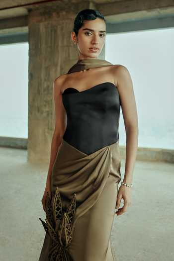 Buy Supria Munjal Black Crepe Applique Sweetheart Neck Sculpted Draped Gown Online at Aza Fashions Buy_Supria Munjal_Black Crepe Applique Sweetheart Neck Sculpted Draped Gown _Online_at_Aza_Fashions