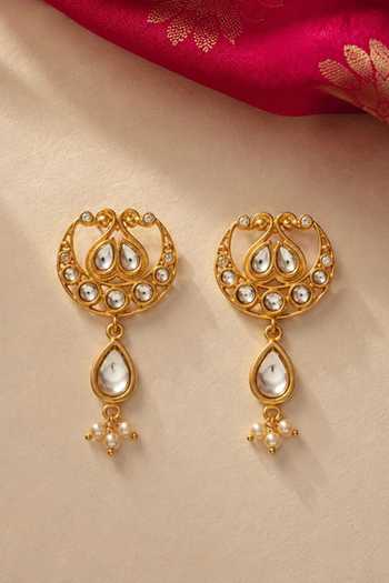 Zariin Chaand Roop Embellished Earrings 