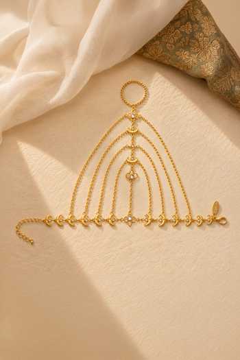 Zariin Chaand Leher Embellished Haathphool 