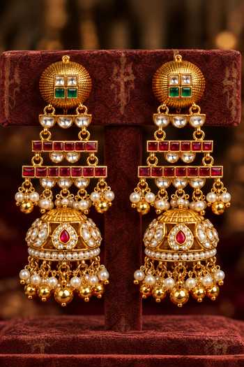 Tussya Gold Plated Rajmohini Kundan Necklace Set Online at Aza Fashions Tussya_Gold Plated Rajmohini Kundan Necklace Set _Online_at_Aza_Fashions