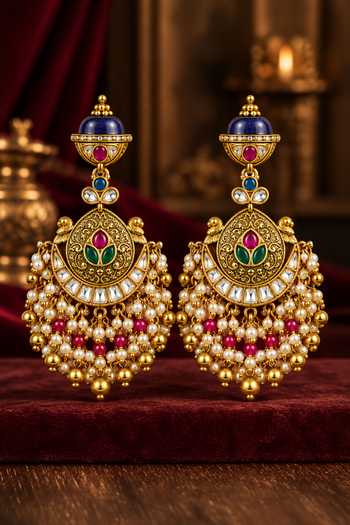 Tussya Gold Plated Lalita Kundan Necklace Set Online at Aza Fashions Tussya_Gold Plated Lalita Kundan Necklace Set _Online_at_Aza_Fashions