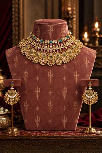 Tussya Lalita Kundan Necklace Set 