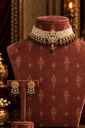 Tussya Yamini Kundan Necklace Set 