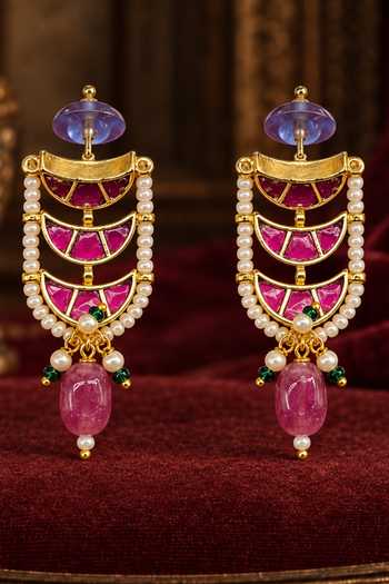 Tussya Shobhana Kundan Necklace Set 