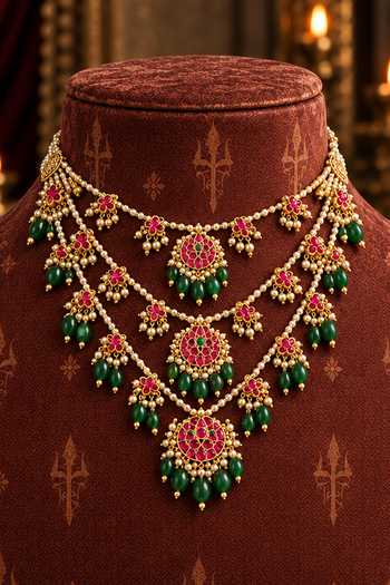 Buy Tussya Gold Plated Padmalekha Kundan Necklace Set Online at Aza Fashions Buy_Tussya_Gold Plated Padmalekha Kundan Necklace Set _Online_at_Aza_Fashions