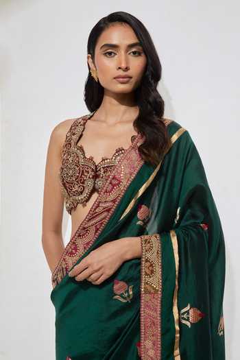 Aum By Asit And Ashima Green Raw , Sweetheart Neck Emerald Embroidered Saree With Blouse at Aza Fashions Aum By Asit And Ashima_Green Raw , Sweetheart Neck Emerald Embroidered Saree With Blouse _at_Aza_Fashions