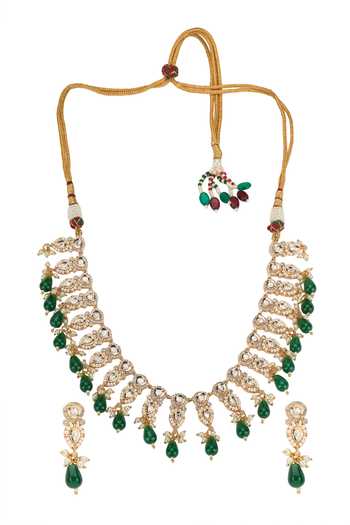 Nazaakat By Samara Singh Stone Drop Embellished Choker Set