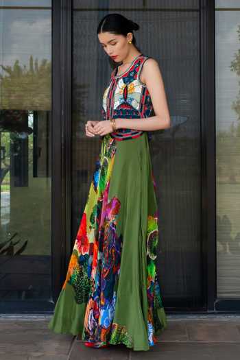 Amka Multi Color Crepe Iris Printed Skirt Online at Aza Fashions Amka_Multi Color Crepe Iris Printed Skirt _Online_at_Aza_Fashions
