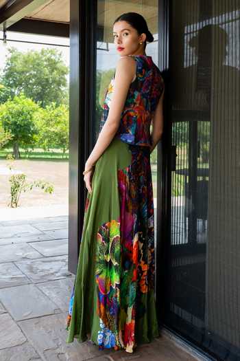Shop Amka Multi Color Crepe Iris Printed Skirt Online at Aza Fashions Shop_Amka_Multi Color Crepe Iris Printed Skirt _Online_at_Aza_Fashions
