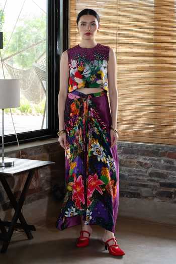 Buy_Amka_Multi Color Crepe Round Neck Ladybug Embroidered Top And Skirt Set 
