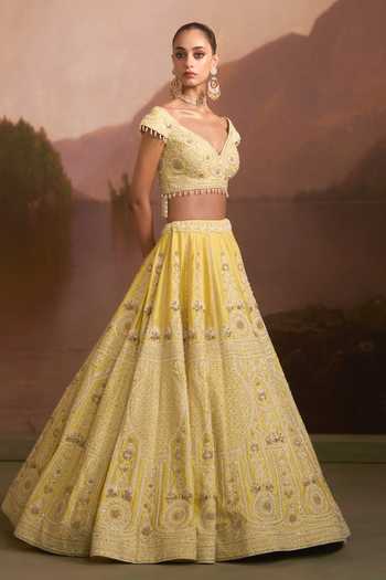 Angad Singh Yellow Raw Silk Sweetheart Neck Haldi Lime Lehenga Set at Aza Fashions Angad Singh_Yellow Raw Silk Sweetheart Neck Haldi Lime Lehenga Set _at_Aza_Fashions