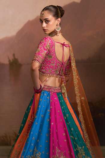 Buy_Angad Singh_Multi Color Raw Silk V-neck Boliyan Embroidered Lehenga Set 