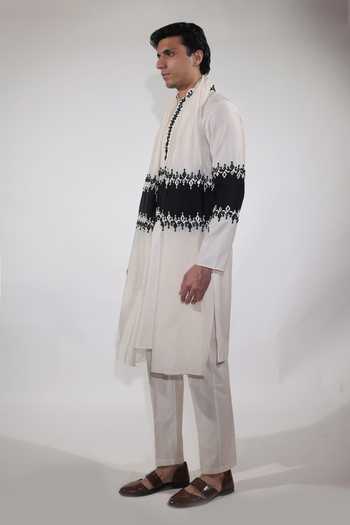 Jubinav Chadha Black Silk, Chanderi Mirror Embroidered Kurta Set Online at Aza Fashions Jubinav Chadha_Black Silk, Chanderi Mirror Embroidered Kurta Set _Online_at_Aza_Fashions