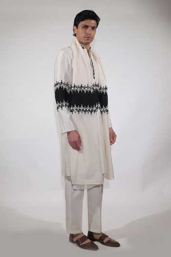 Shop Jubinav Chadha Black Silk, Chanderi Mirror Embroidered Kurta Set Online at Aza Fashions Shop_Jubinav Chadha_Black Silk, Chanderi Mirror Embroidered Kurta Set _Online_at_Aza_Fashions