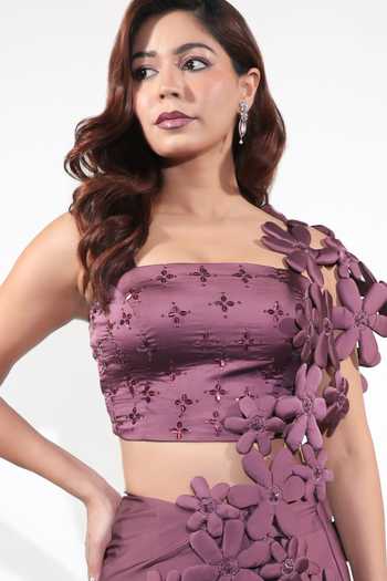 Jubinav Chadha Wine Satin Square Neck Pre-draped Saree With Embroidered Blouse at Aza Fashions Jubinav Chadha_Wine Satin Square Neck Pre-draped Saree With Embroidered Blouse _at_Aza_Fashions