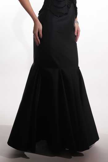 Shop Jubinav Chadha Black Taffeta Beads, Crystals, Fringe Bandeau Neck Corset And Fishtail Skirt Set Online at Aza Fashions Shop_Jubinav Chadha_Black Taffeta Beads, Crystals, Fringe Bandeau Neck Corset And Fishtail Skirt Set _Online_at_Aza_Fashions