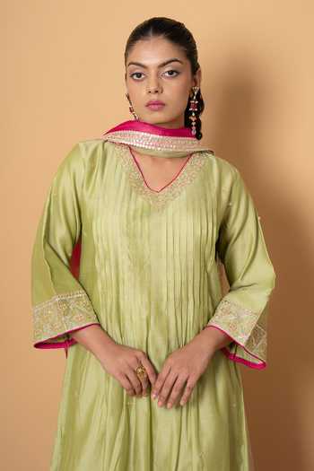 Buy Kameez Green Chanderi, Cotton, Organza V-neck, Yes Gota Patti Work Kurta Set Online at Aza Fashions Buy_Kameez_Green Chanderi, Cotton, Organza V-neck, Yes Gota Patti Work Kurta Set _Online_at_Aza_Fashions