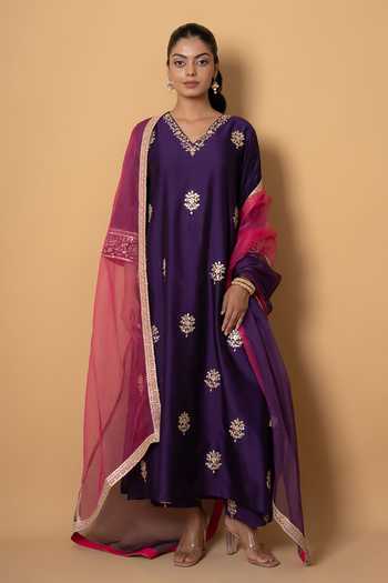 Kameez Gota Patti Work Kurta Set