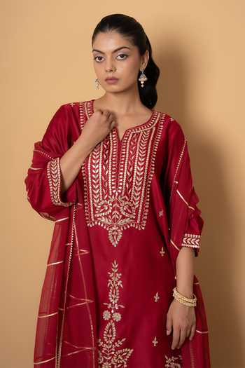 Shop Kameez Red Chanderi, Kota Doria Split V-neck Patti Kurta Sharara Set Online at Aza Fashions Shop_Kameez_Red Chanderi, Kota Doria Split V-neck Patti Kurta Sharara Set _Online_at_Aza_Fashions