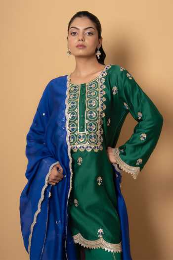 Buy Kameez Green Chanderi, Cotton Round Neck, Yes Emerald Blue Embroidered Kurta Set Online at Aza Fashions Buy_Kameez_Green Chanderi, Cotton Round Neck, Yes Emerald Blue Embroidered Kurta Set _Online_at_Aza_Fashions