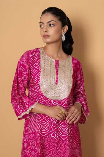 Buy Kameez Fuchsia Chanderi, Viscose Split V-neck, Yes Bandhani Print Kurta And Pant Set Online at Aza Fashions Buy_Kameez_Fuchsia Chanderi, Viscose Split V-neck, Yes Bandhani Print Kurta And Pant Set _Online_at_Aza_Fashions