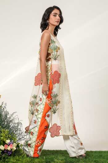 Shwetanga Ivory Silk, Organza, Georgette Round Neck, Yes Garden Patchwork Kurta And Pant Set at Aza Fashions Shwetanga_Ivory Silk, Organza, Georgette Round Neck, Yes Garden Patchwork Kurta And Pant Set _at_Aza_Fashions