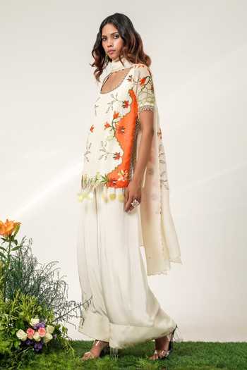 Buy Shwetanga Ivory Organza, Georgette, Crepe Square Neck, Yes Mosaic Canvas Print Kurta Set Online at Aza Fashions Buy_Shwetanga_Ivory Organza, Georgette, Crepe Square Neck, Yes Mosaic Canvas Print Kurta Set _Online_at_Aza_Fashions