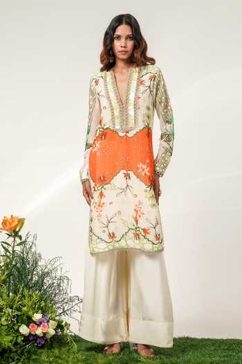 Shwetanga Ivory Organza, Crepe V-neck Printed Kurta And Salwar Set at Aza Fashions Shwetanga_Ivory Organza, Crepe V-neck Printed Kurta And Salwar Set _at_Aza_Fashions