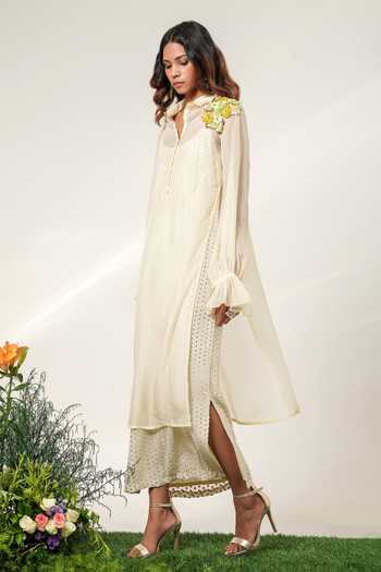 Buy Shwetanga Ivory Organza, Georgette Collared Neck, Yes Flora Patchwork Kurta Buy_Shwetanga_Ivory Organza, Georgette Collared Neck, Yes Flora Patchwork Kurta