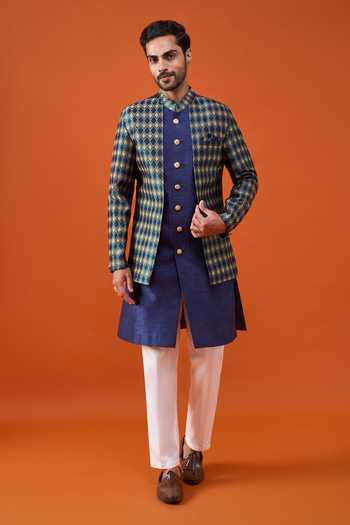 Arihant Rai Sinha Silk Jaquard Layered Sherwani Set 