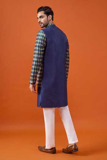Arihant Rai Sinha Silk Jaquard Layered Sherwani Set 