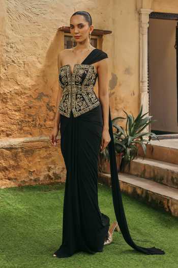 Shop Label Moni K Black Crepe, Lycra Zari Plunge Misha Pre-draped Saree With Embroidered Corset Online at Aza Fashions Shop_Label Moni K_Black Crepe, Lycra Zari Plunge Misha Pre-draped Saree With Embroidered Corset _Online_at_Aza_Fashions
